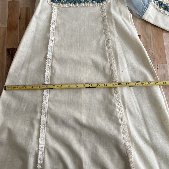 Vtg 60-70s Renaissance Style Dress Peasant Lace Floral Ribbon Cream Light Blue 6 - Picture 13 of 14